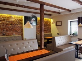 Pizzeria Latina - Środek lokalu